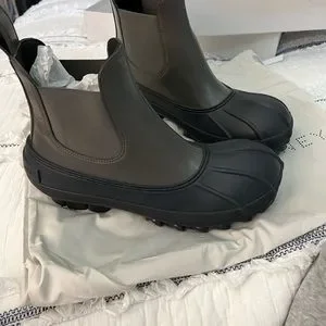 ショートブーツ・ブーティ Stella McCartney CHELSEA DUCK CITY BOOTS (800424_N01311000) STELLA MCCARTNEY Duck City Faux-Leather Chelsea Boots in